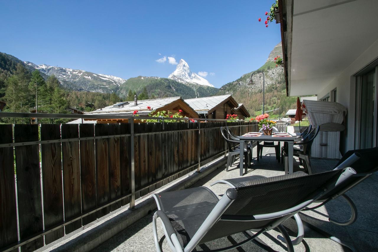 Chalet Herbi Zermatt Exteriör bild